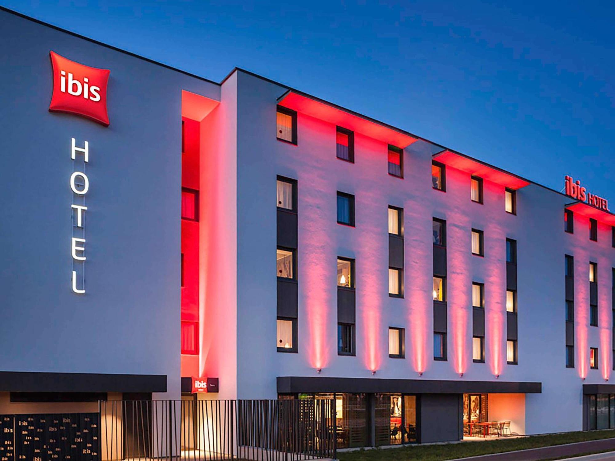 Ibis Sens Hotel Exterior photo